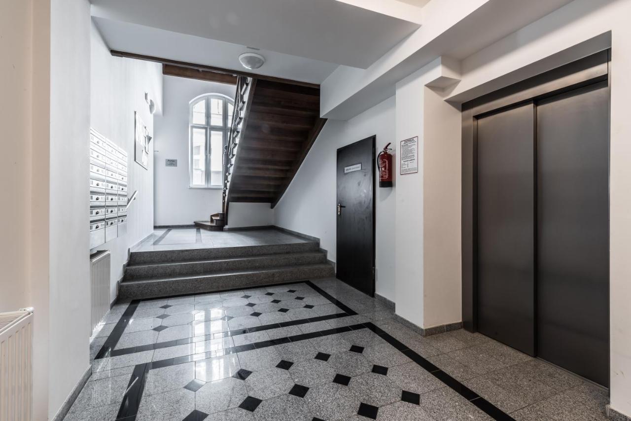Rent Like Home - Elizy Orzeszkowej 6 พอซนาน ภายนอก รูปภาพ